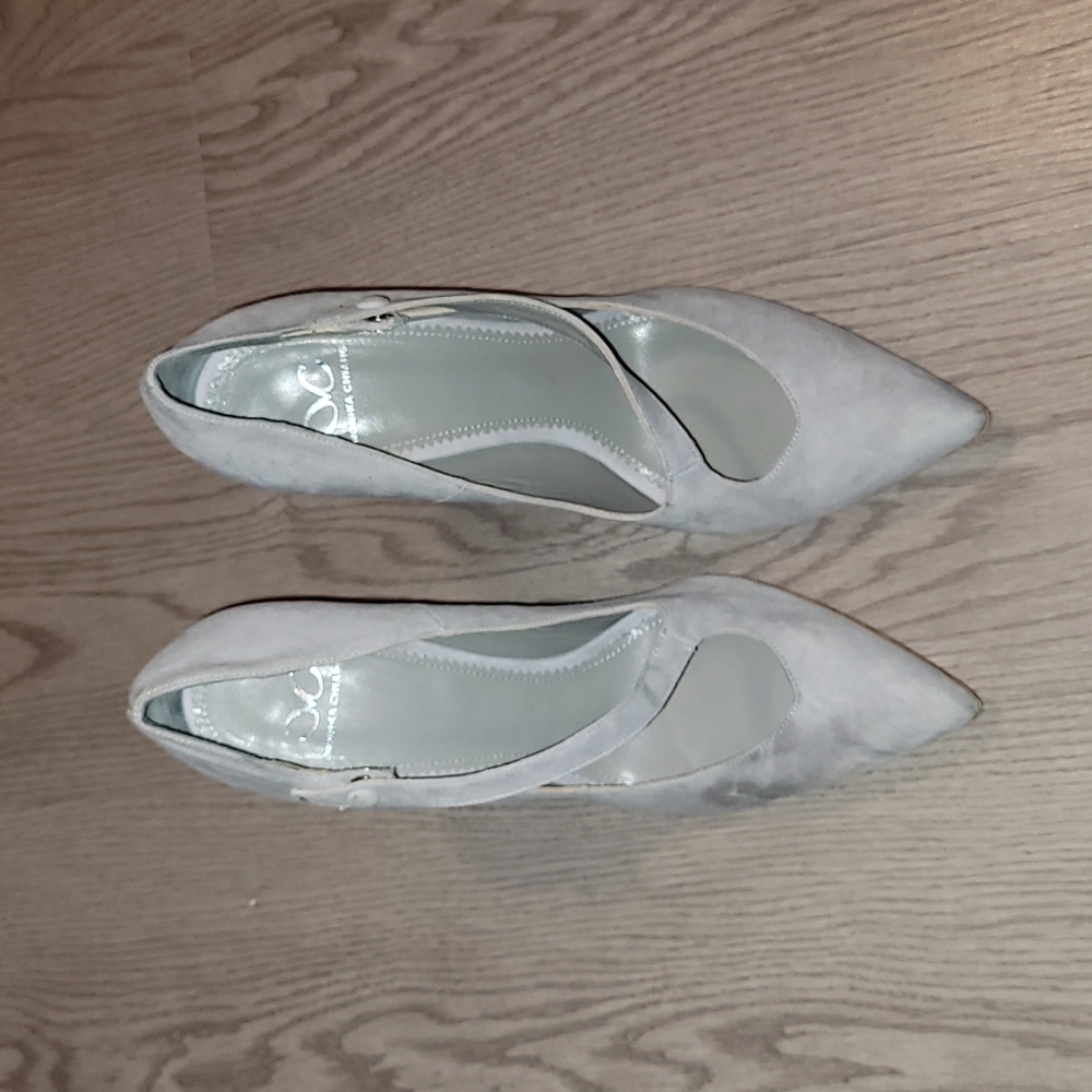 Excellent Condition Monica Chiang size 38